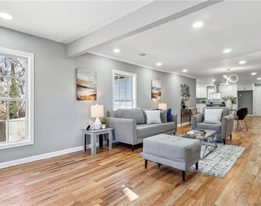 3482 Atlanta Street - Photo Thumbnail 2