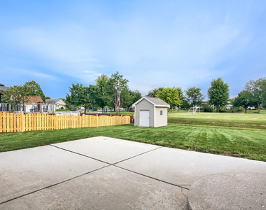 26438 W Deer Path - Photo Thumbnail 15