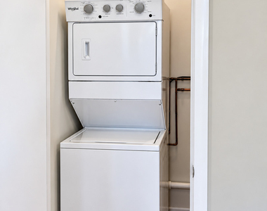 2158 W Erie Street - Photo Thumbnail 14