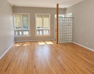 2158 W Erie Street - Photo Thumbnail 2