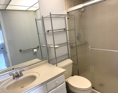350 Plum Creek Drive - Photo Thumbnail 7