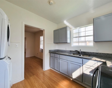 5106 Hershe Street - Photo Thumbnail 16