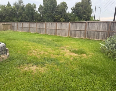 12711 Mystic Water Lane - Photo Thumbnail 15