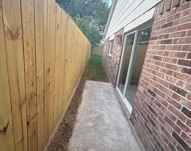 5415 Fawn Trail Lane - Photo Thumbnail 11