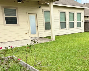 10914 Camarillo Court - Photo Thumbnail 44