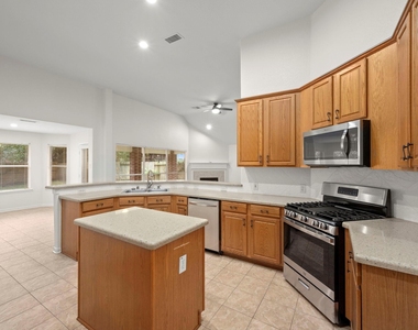 34 S Rambling Ridge Place - Photo Thumbnail 4