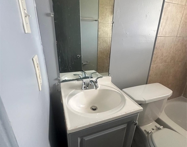 8717 Spaulding Street - Photo Thumbnail 35