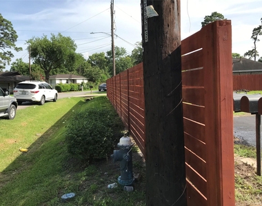 8717 Spaulding Street - Photo Thumbnail 11