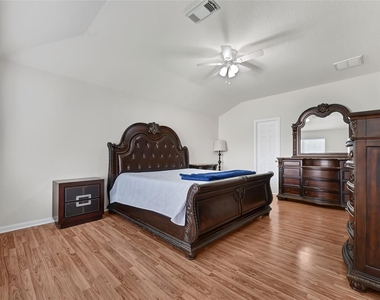 3114 Rendezvous Court - Photo Thumbnail 12