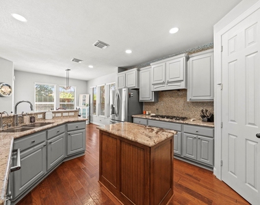 9302 Brady Branch Lane - Photo Thumbnail 14