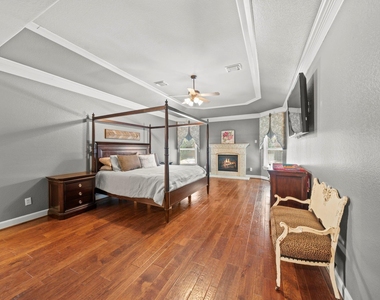 9302 Brady Branch Lane - Photo Thumbnail 18