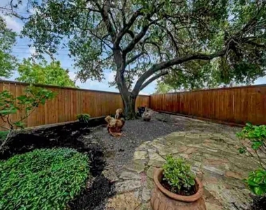 2526 Creekway Circle - Photo Thumbnail 39