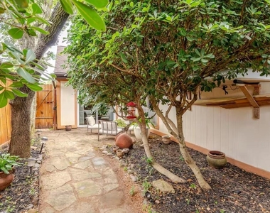 2526 Creekway Circle - Photo Thumbnail 41