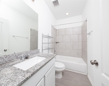 31206 Whitfield Court - Photo Thumbnail 15