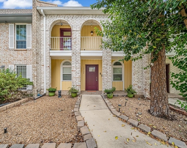 10732 Briar Forest Drive - Photo Thumbnail 1