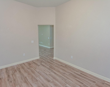 19610 Muirwood Place Lane - Photo Thumbnail 6