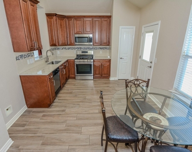 19610 Muirwood Place Lane - Photo Thumbnail 10