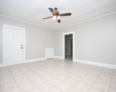 501 Peden Street - Photo Thumbnail 3