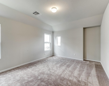 1015 Willowick Bay Drive - Photo Thumbnail 23