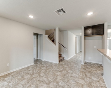 1015 Willowick Bay Drive - Photo Thumbnail 15