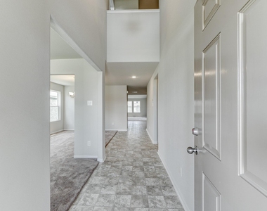 1015 Willowick Bay Drive - Photo Thumbnail 7