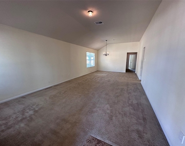 5110 Ivy Fair Way - Photo Thumbnail 8