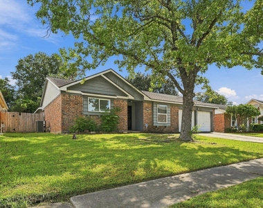 8339 Carvel Lane - Photo Thumbnail 22