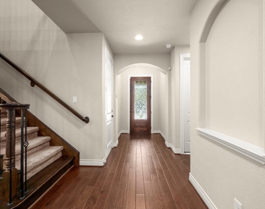 9026 Centennial Drive - Photo Thumbnail 22