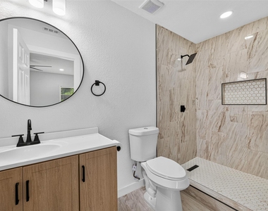 2909 Tarpey Avenue - Photo Thumbnail 6