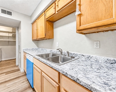 6606 De Moss Drive - Photo Thumbnail 23