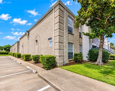 6606 De Moss Drive - Photo Thumbnail 15