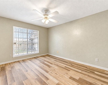 6606 De Moss Drive - Photo Thumbnail 21