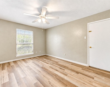 6606 De Moss Drive - Photo Thumbnail 33