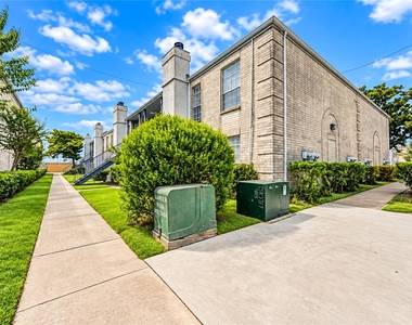 6606 De Moss Drive - Photo Thumbnail 13