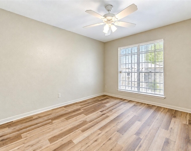6606 De Moss Drive - Photo Thumbnail 18