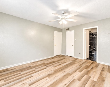 6606 De Moss Drive - Photo Thumbnail 32