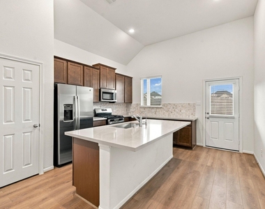 19115 Hazel Firs Lane - Photo Thumbnail 3