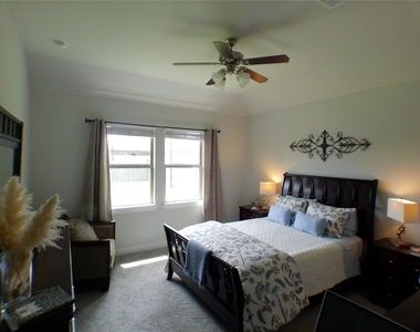 2710 Ocean Key Drive - Photo Thumbnail 18