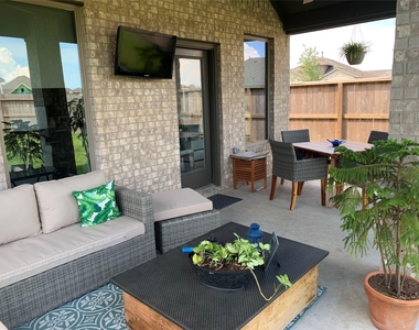 2710 Ocean Key Drive - Photo Thumbnail 28
