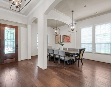 158 S Vershire Circle - Photo Thumbnail 4