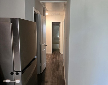 5509 Nielan Street - Photo Thumbnail 4
