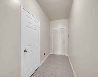 3106 Mulberry Ranch Drive - Photo Thumbnail 14