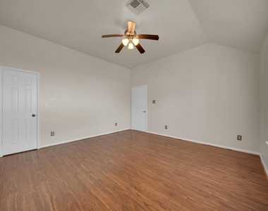 3106 Mulberry Ranch Drive - Photo Thumbnail 27