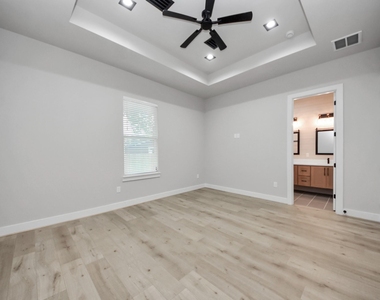 4630 Larkspur Street - Photo Thumbnail 14