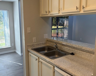 13155 Walden Road - Photo Thumbnail 3