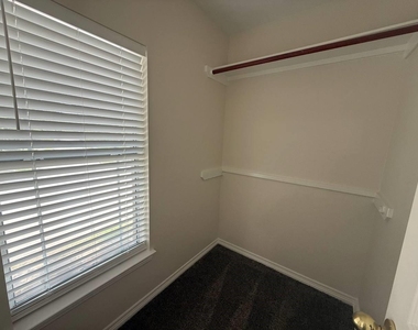 3207 Sage Terrace - Photo Thumbnail 31