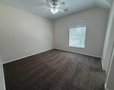 3207 Sage Terrace - Photo Thumbnail 27