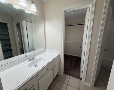 3207 Sage Terrace - Photo Thumbnail 30