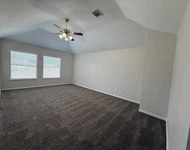 3207 Sage Terrace - Photo Thumbnail 38