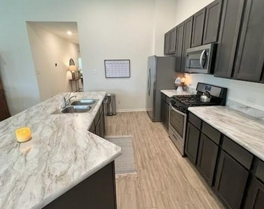 10314 Mount Winchell Drive - Photo Thumbnail 4